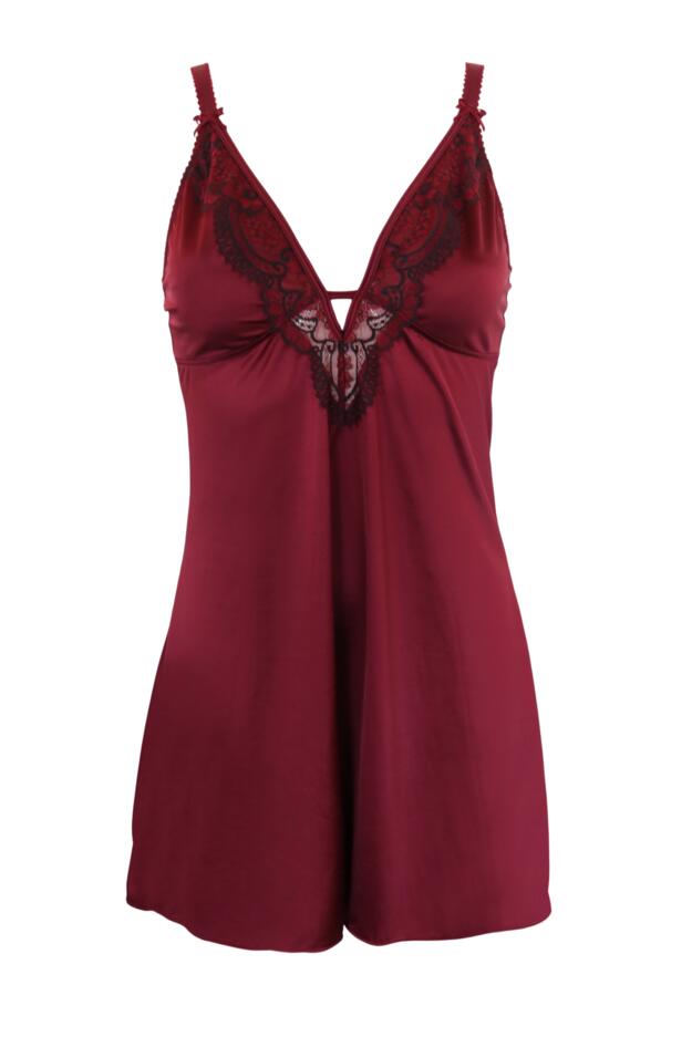 POUR MOI - Hollywood Lace Trim Chemise in Burgundy