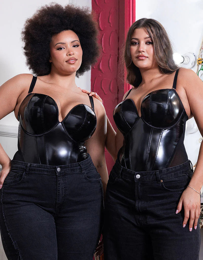 Scantilly - Classique Plunge Strapless Padded Body Black