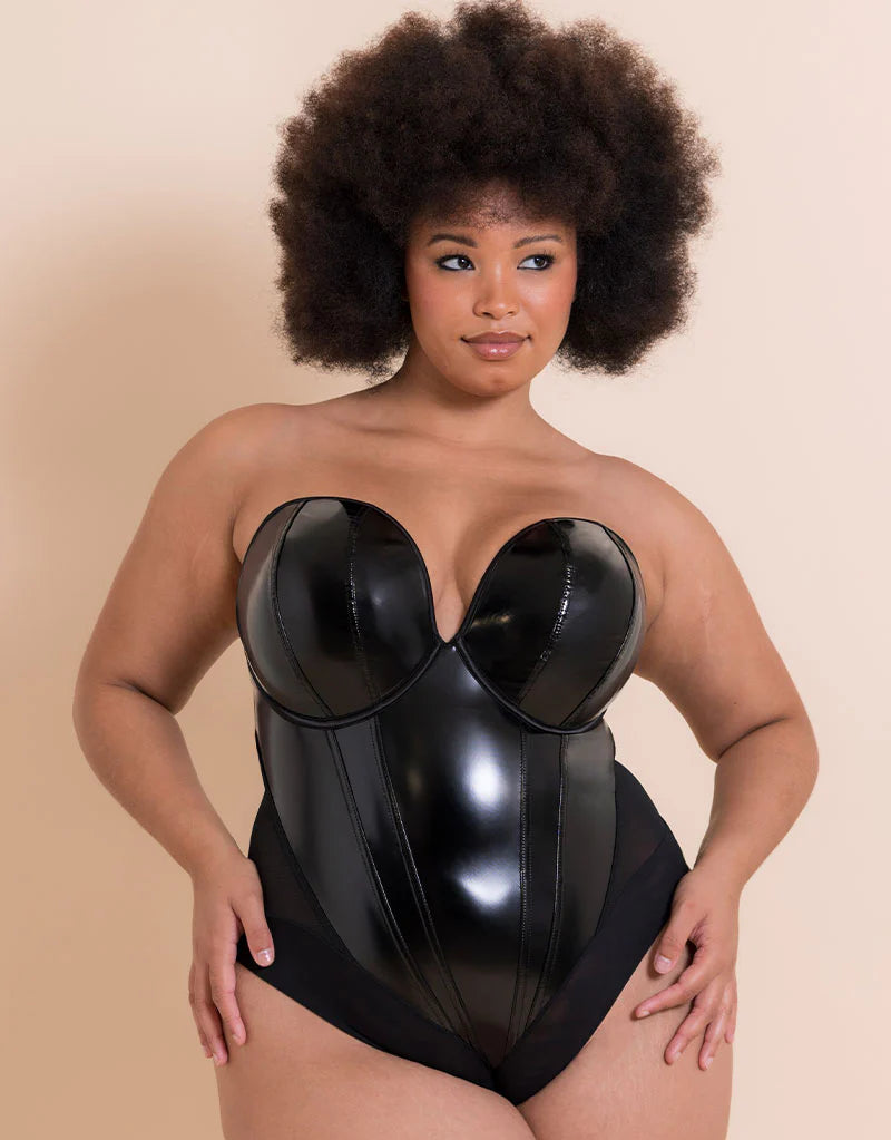 Scantilly - Classique Plunge Strapless Padded Body Black