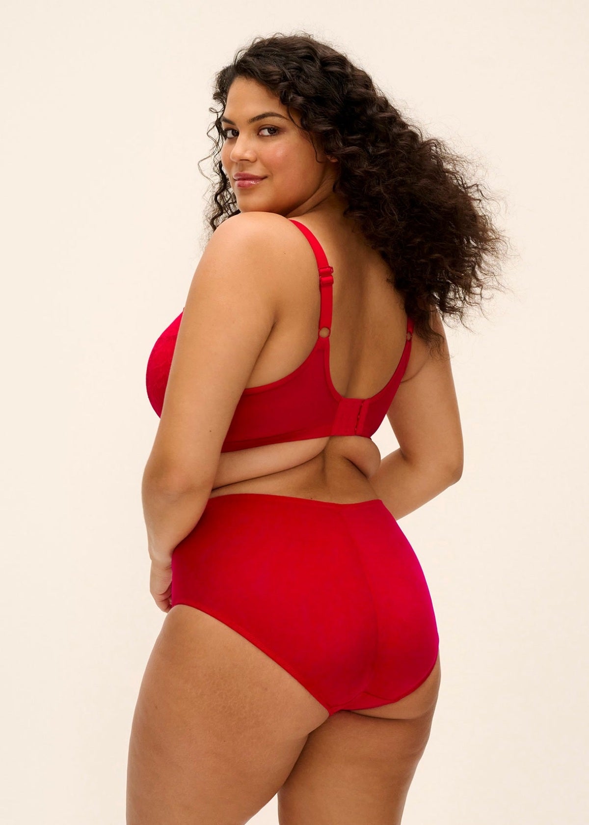 ELOMI - Brianna Uw Padded Half Cup Bra in Haute Red