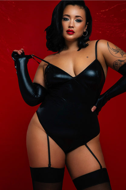 ANON SECRETS - Plus Size Sexy Leather Pvc Latex Catwoman Costume - Black