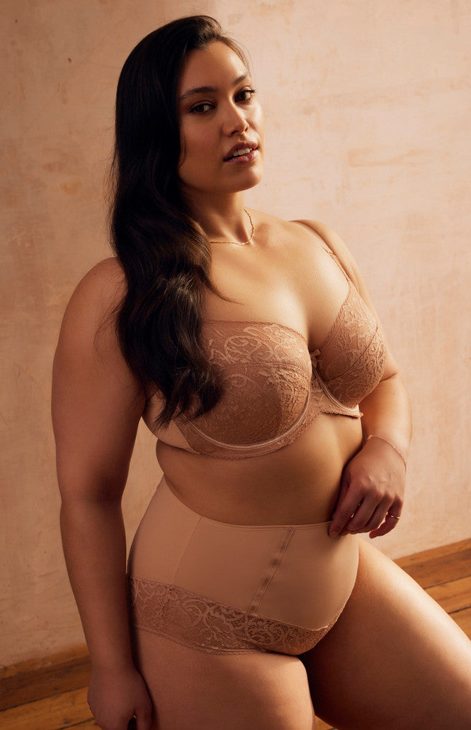 SCULPTRESSE - ESTEL FULL CUP BRA IN HONEY