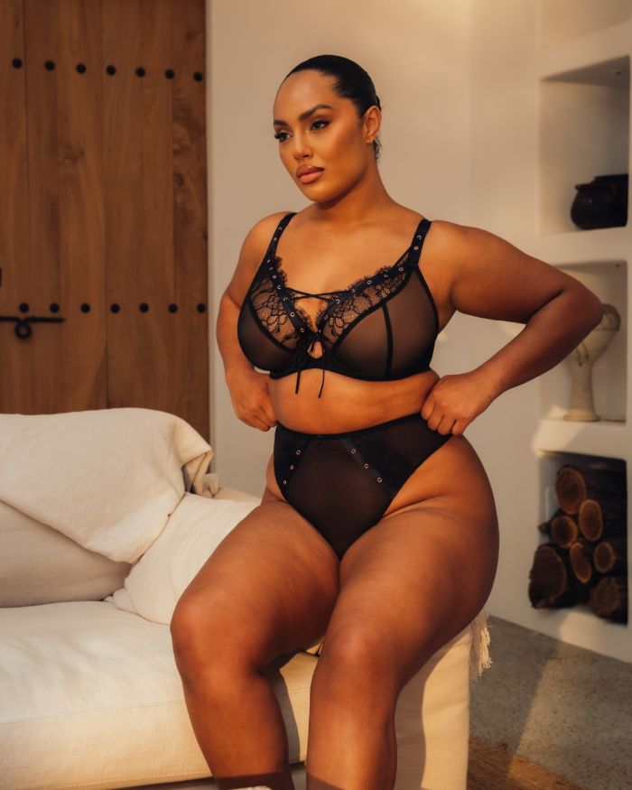 SCANTILLY - Laced Up Plunge Bra in Black