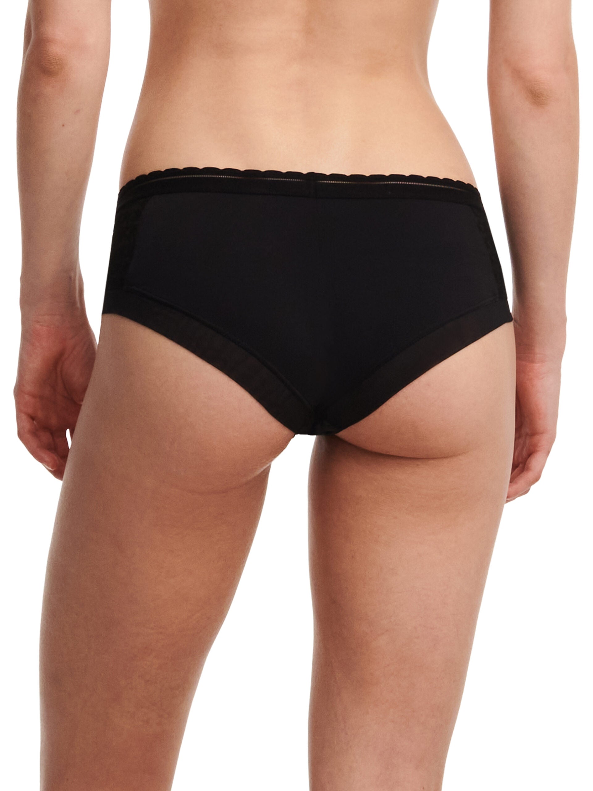 CHANTELLE - MONOGRAM SHORT IN BLACK