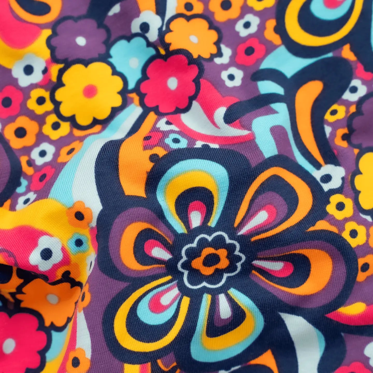 Oddballs - Peace and Love - Mens Cotton Boxer Shorts