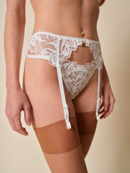 GOSSARD - Lace Soiree Suspender - White