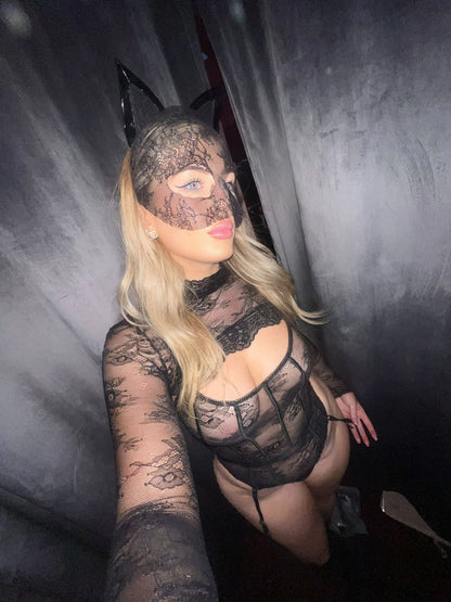 ANON SECRETS - Swinger Body Set in Black