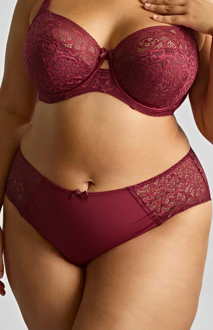 SCULPTRESSE - ESTEL HIGH WAIST BRIEF IN Cherry Red