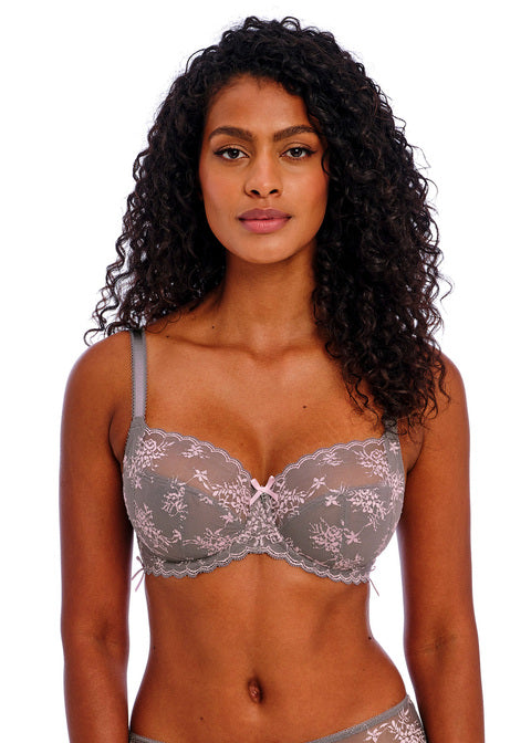 FREYA - OFFBEAT DECADENCE IN GREY AND PINK