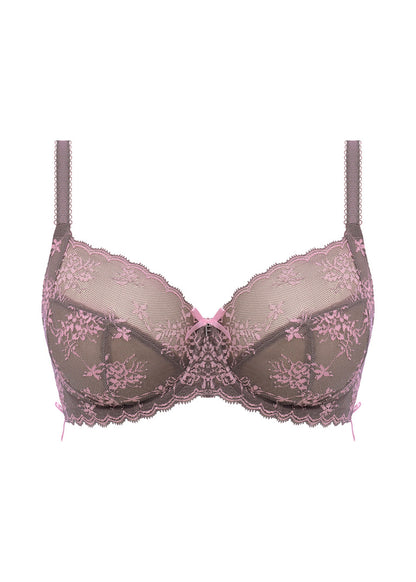 FREYA - OFFBEAT DECADENCE IN GREY AND PINK