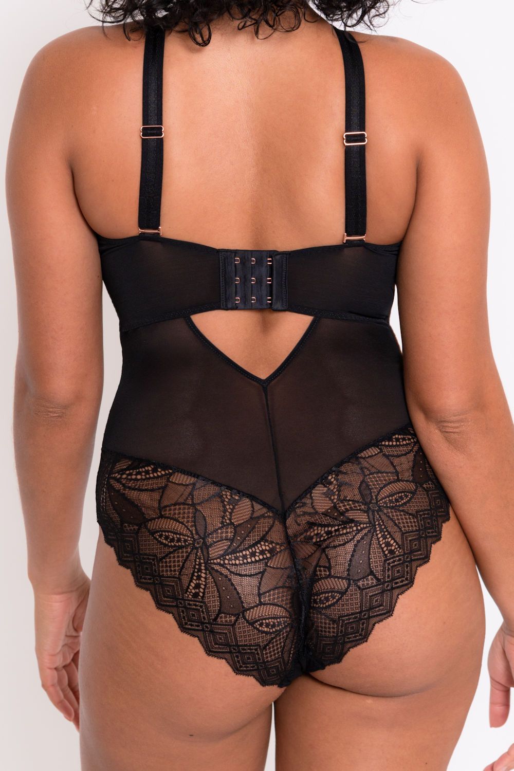 SCANTILLY - OPULENCE BODY IN BLACK