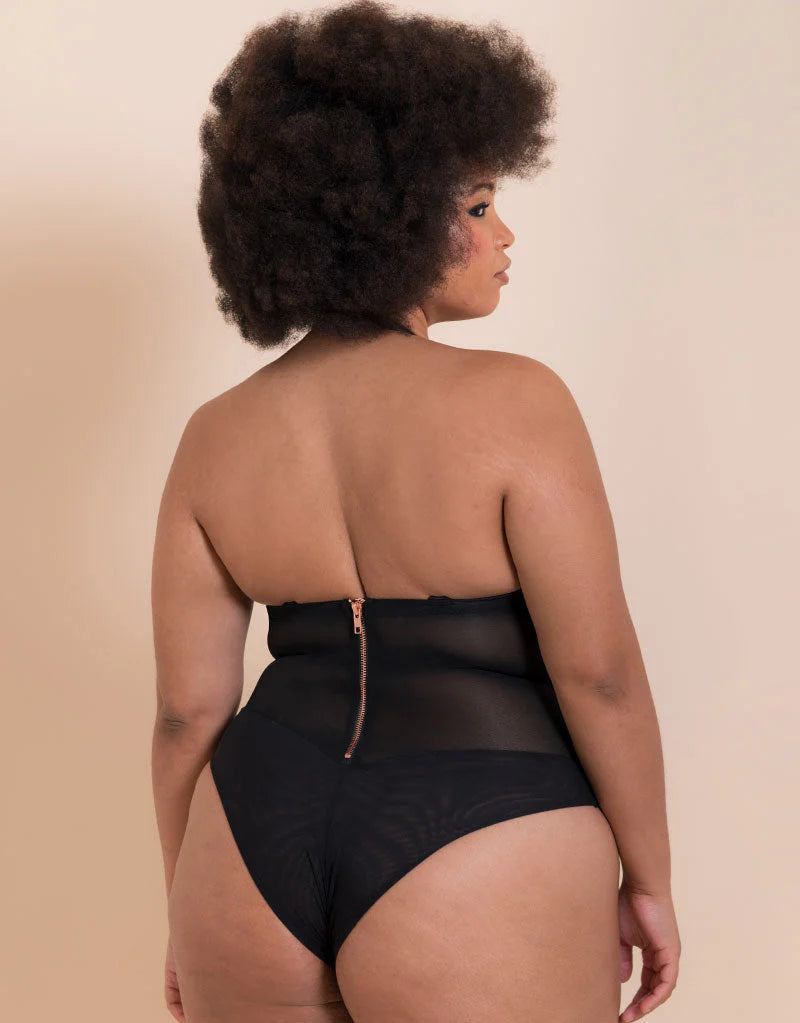 Scantilly - Classique Plunge Strapless Padded Body Black